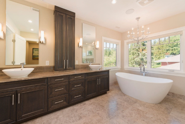 Top Bathroom Remodeling Services in Woodland, CA [2025 Edition]
